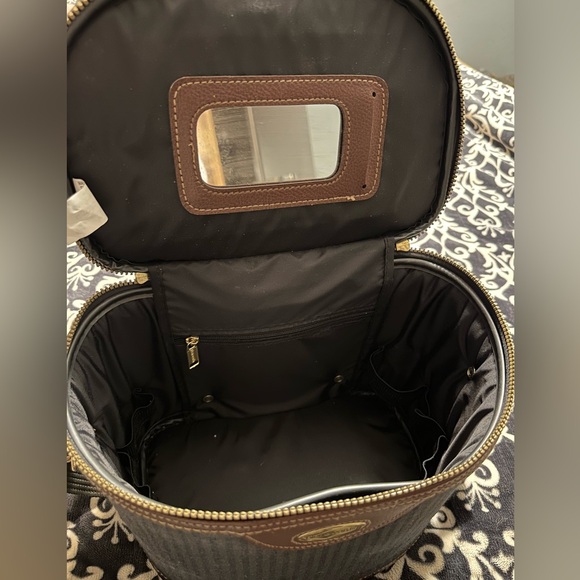 Pierre Cardin Makeup travel bag - Picture 4 of 8